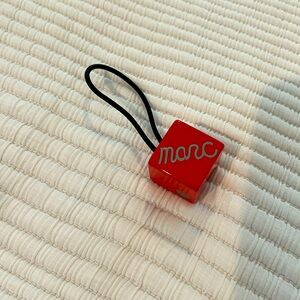 Marc by Marc Jacobs hair cube